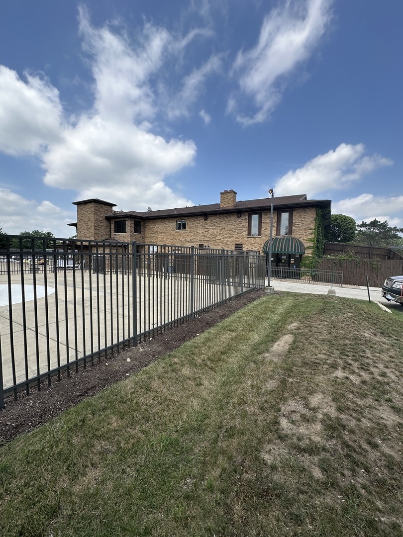 101 Candlegate Circle