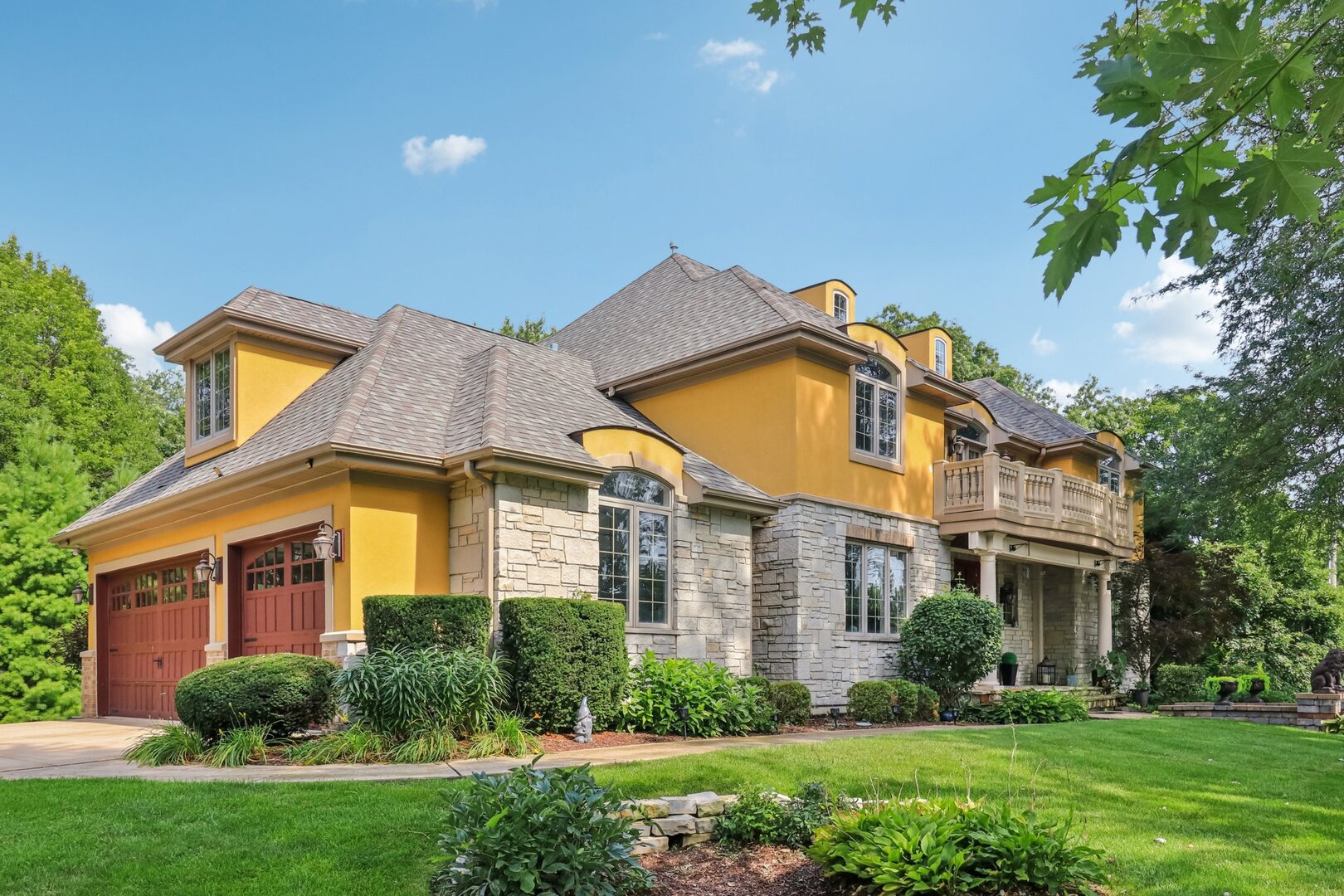 11942 S Oak Park Avenue