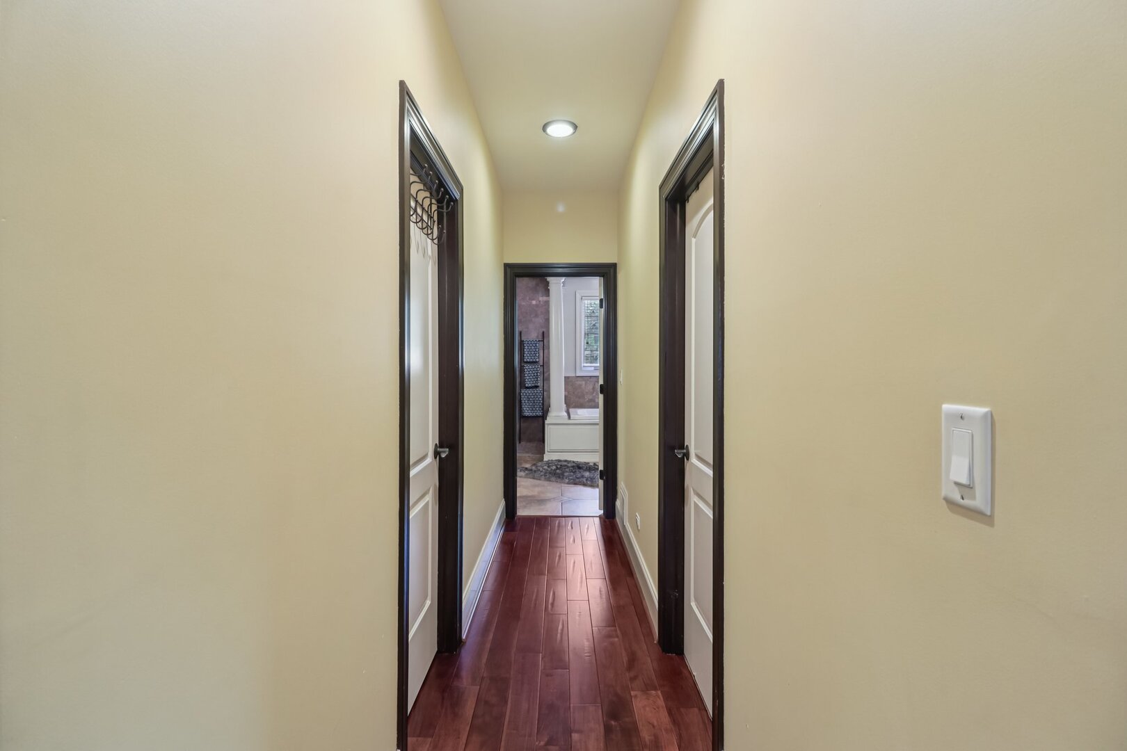 11942 S Oak Park Avenue