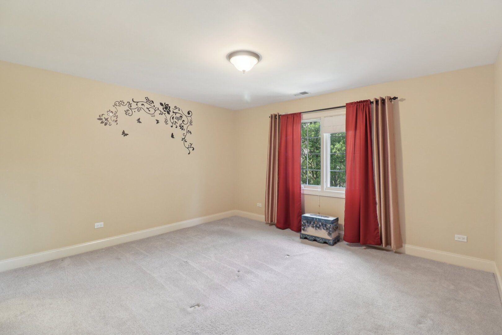 11942 S Oak Park Avenue