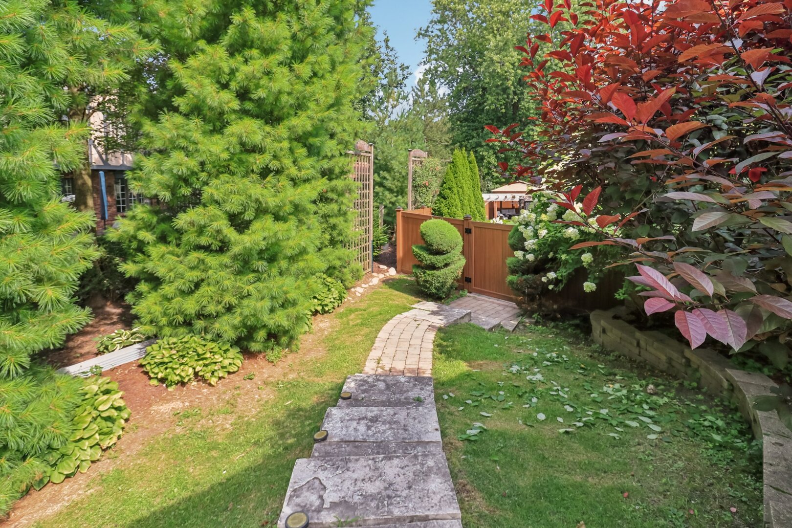 11942 S Oak Park Avenue