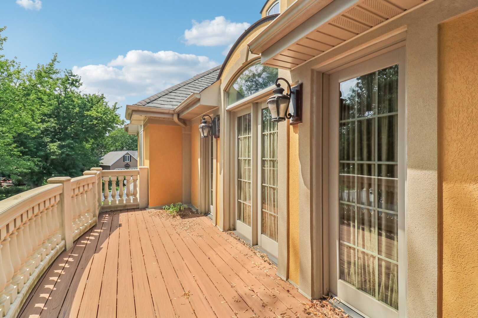 11942 S Oak Park Avenue