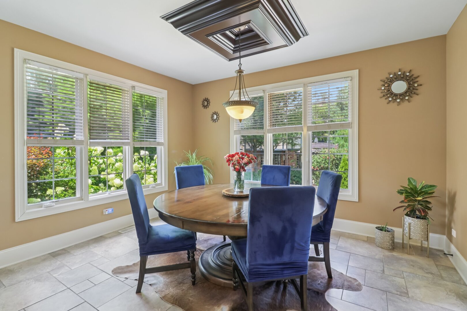 11942 S Oak Park Avenue