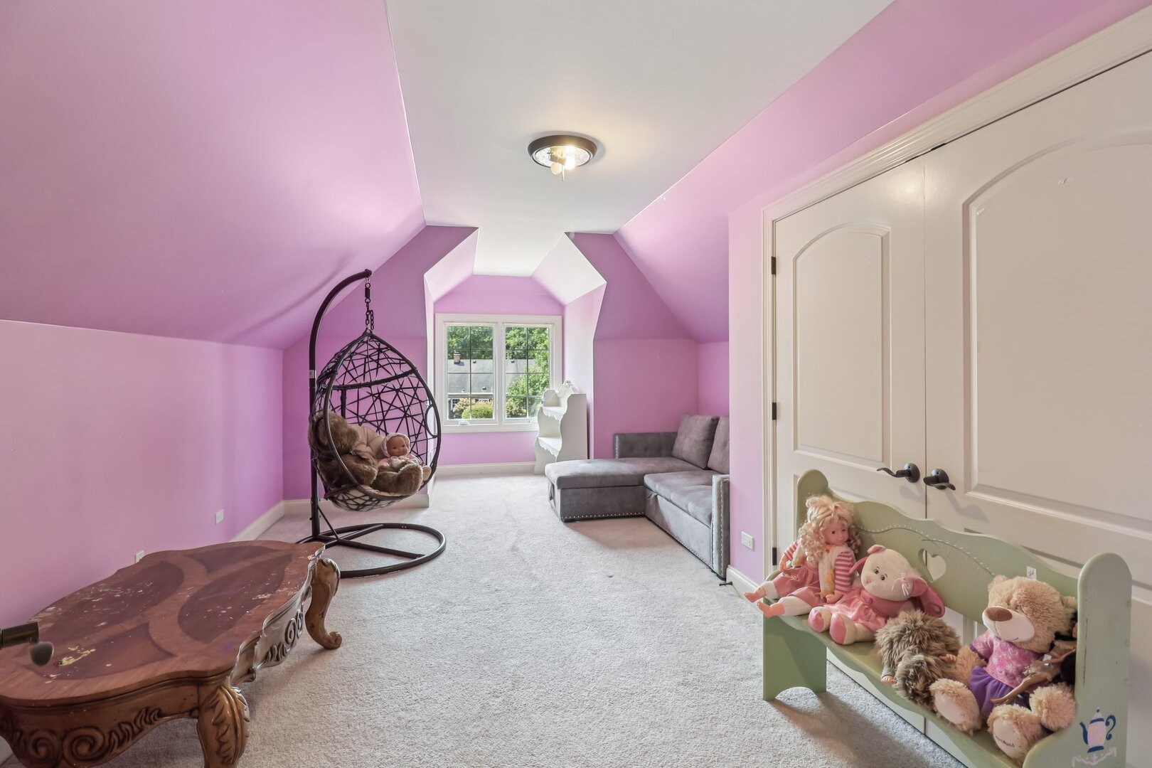 11942 S Oak Park Avenue