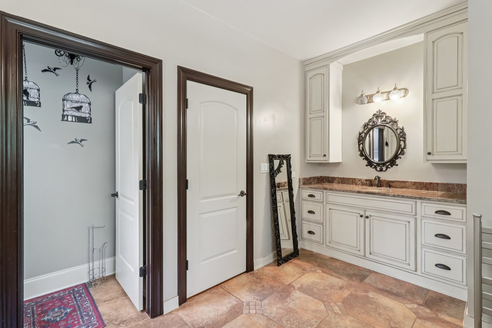 11942 S Oak Park Avenue