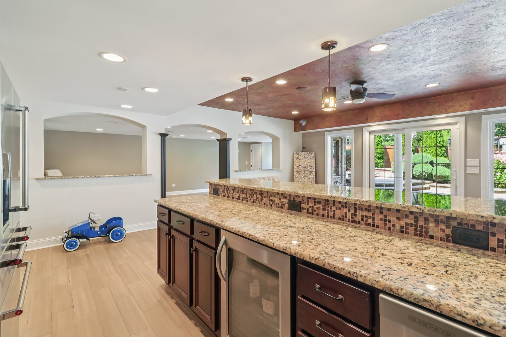 11942 S Oak Park Avenue