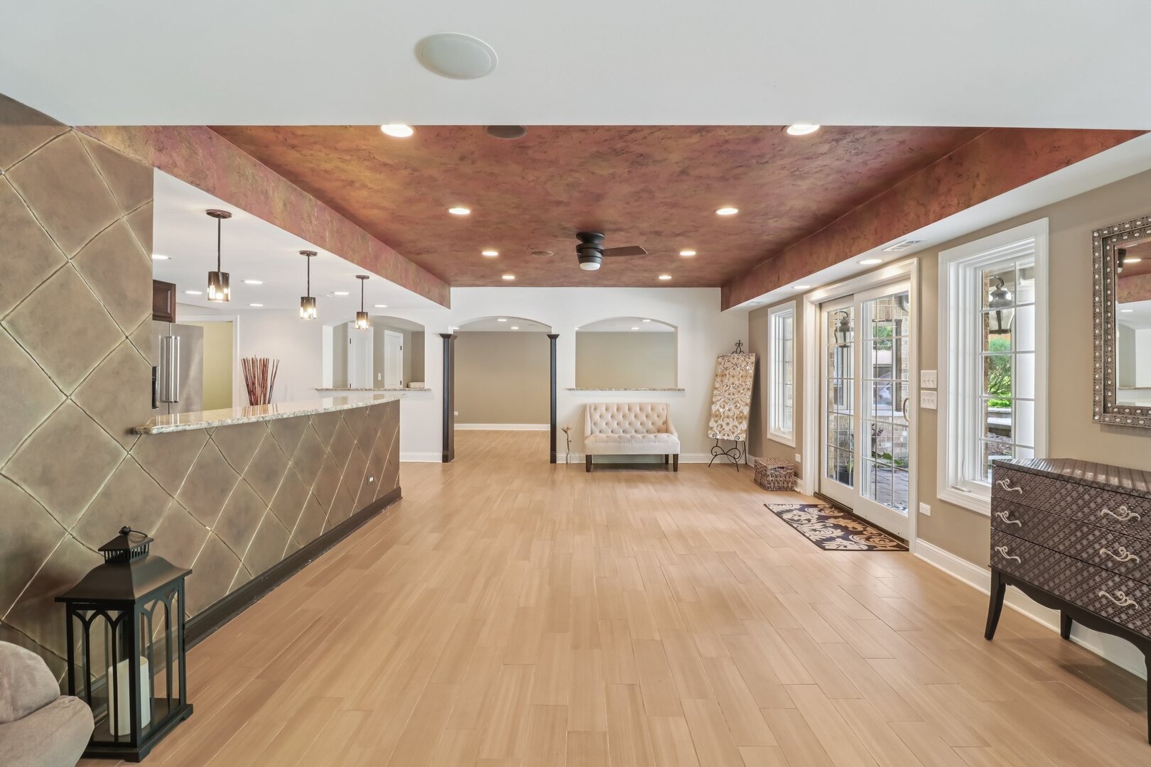 11942 S Oak Park Avenue