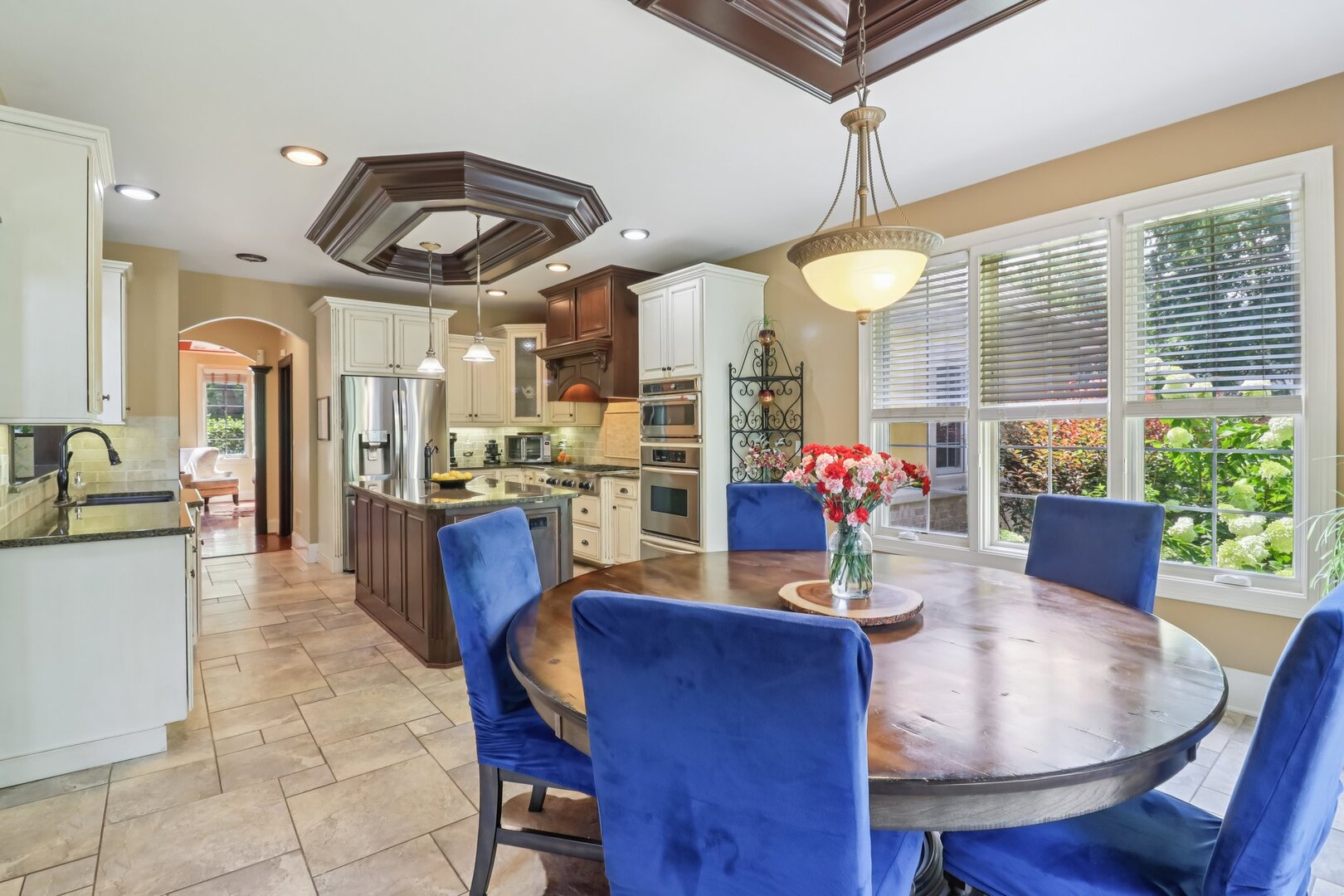 11942 S Oak Park Avenue