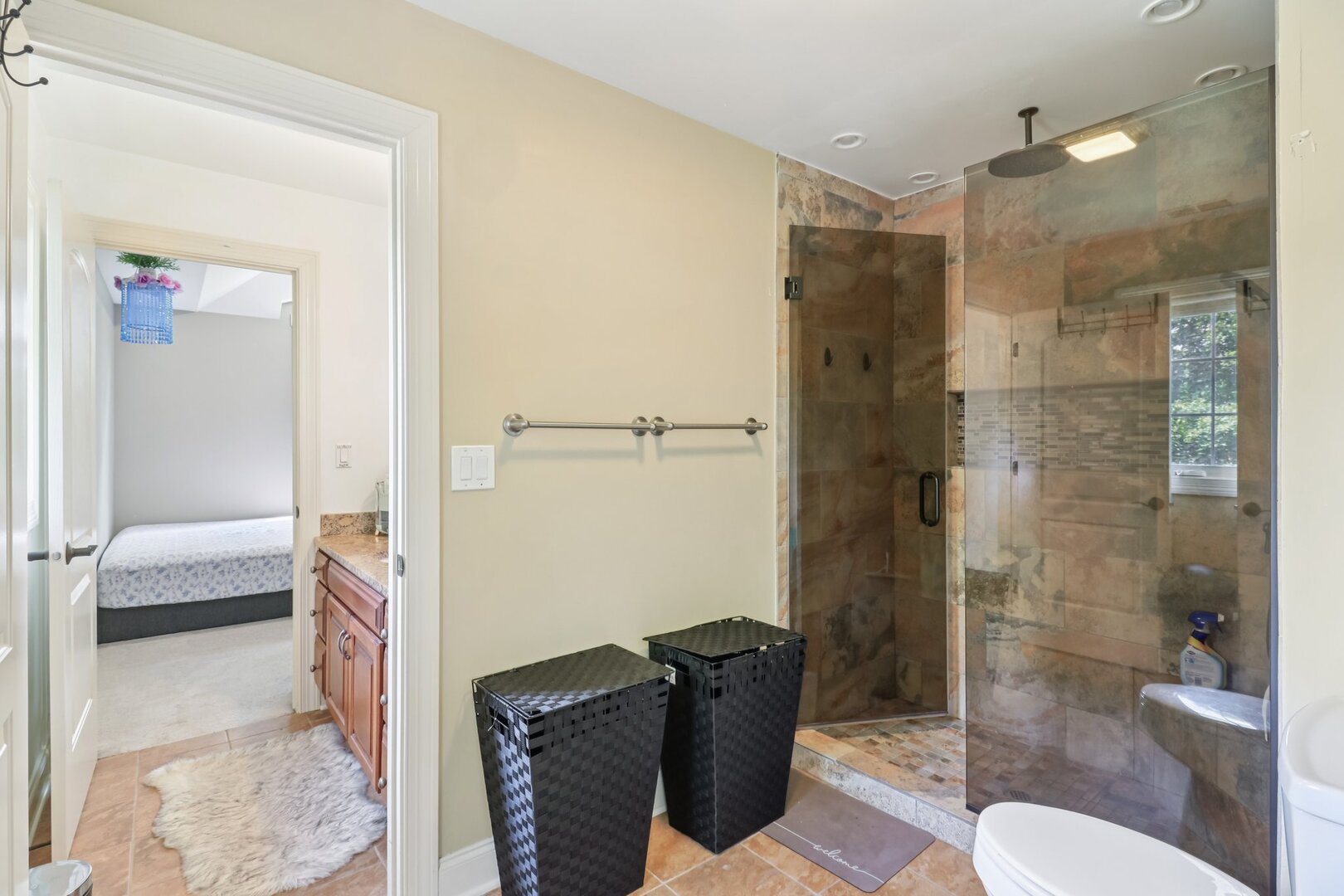 11942 S Oak Park Avenue