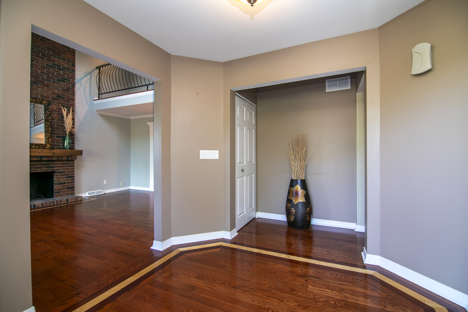 14456 S Oak Trail