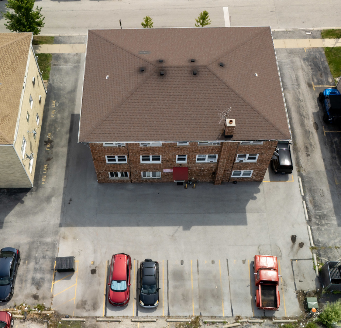 7048 Oconnell Drive Unit: 3W