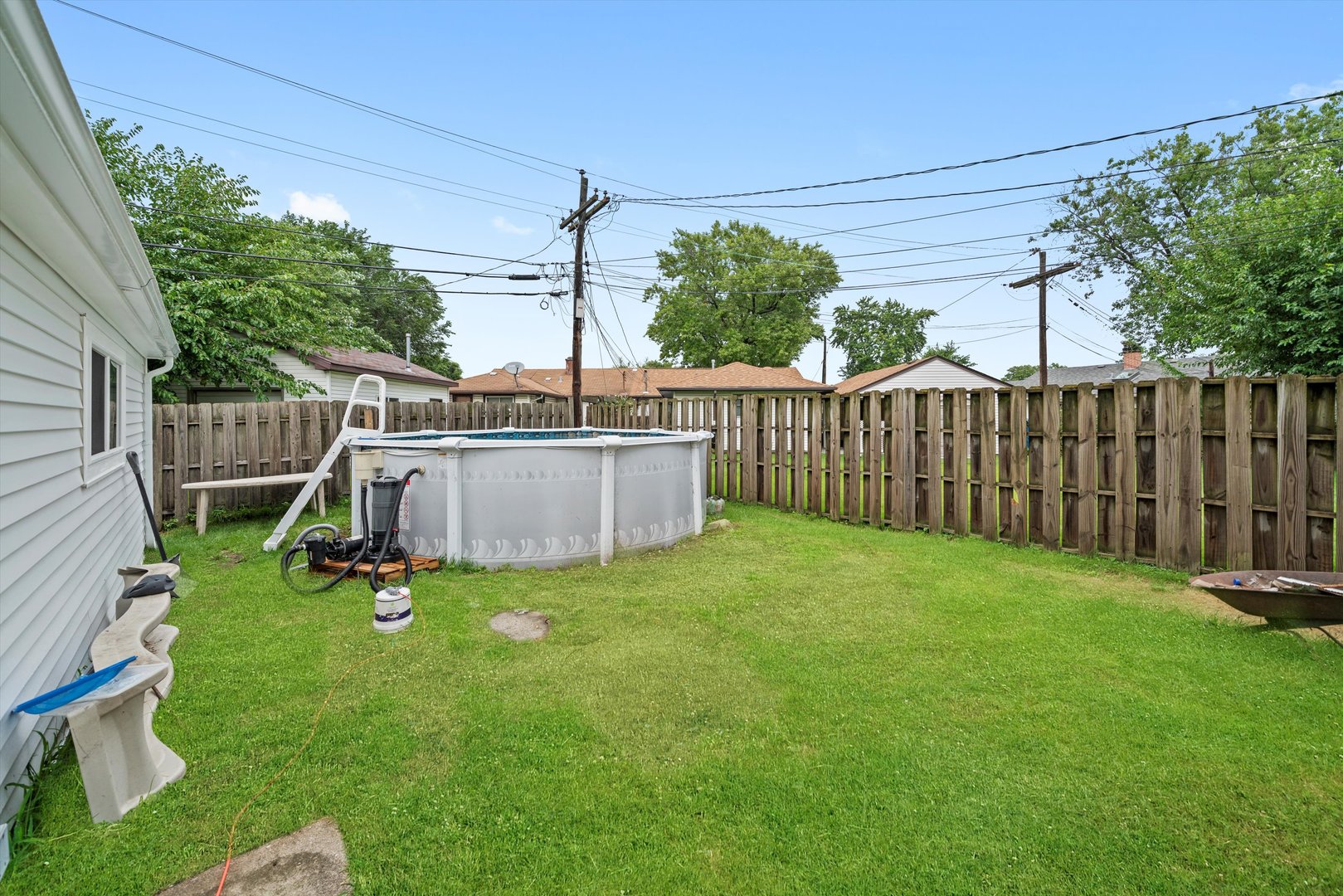 4608 W 90th Place