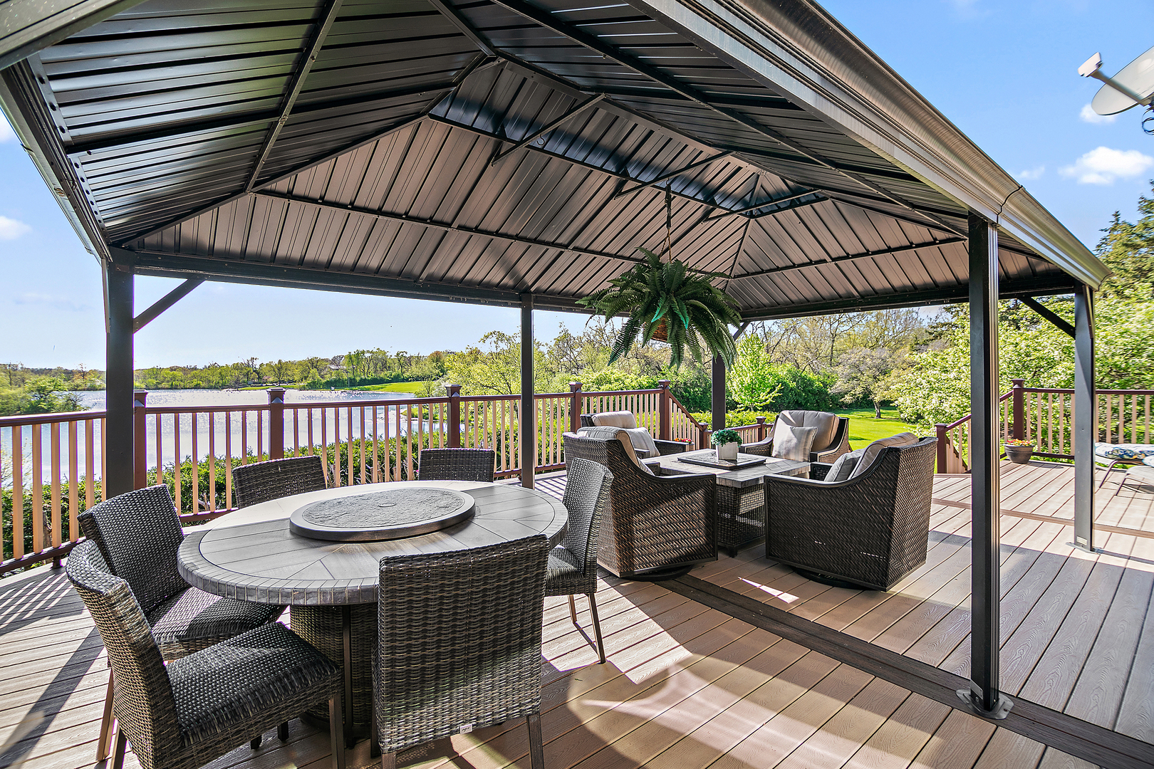 15521 S Mallard Lane