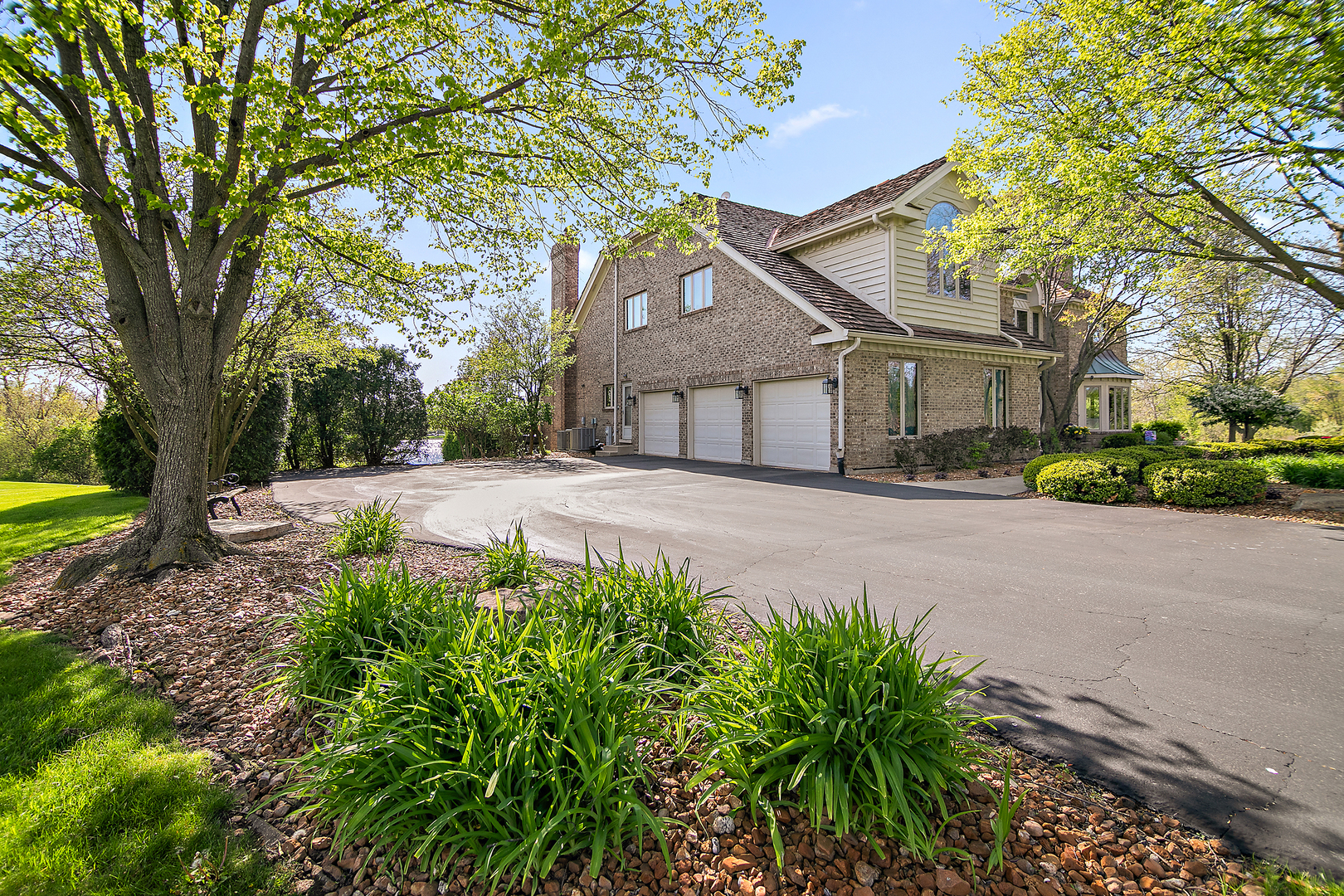 15521 S Mallard Lane