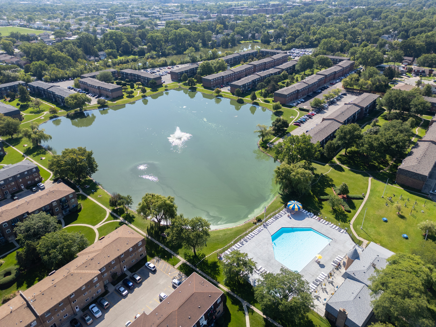 9355 Bay Colony Drive Unit: 3S