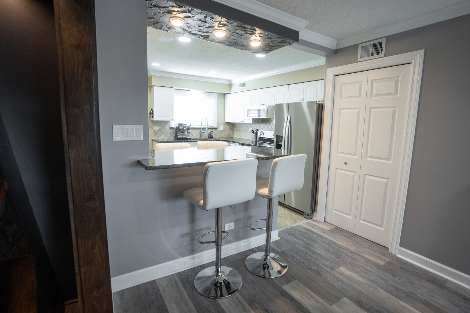 9355 Bay Colony Drive Unit: 3S