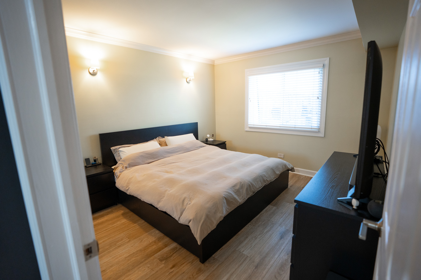 9355 Bay Colony Drive Unit: 3S