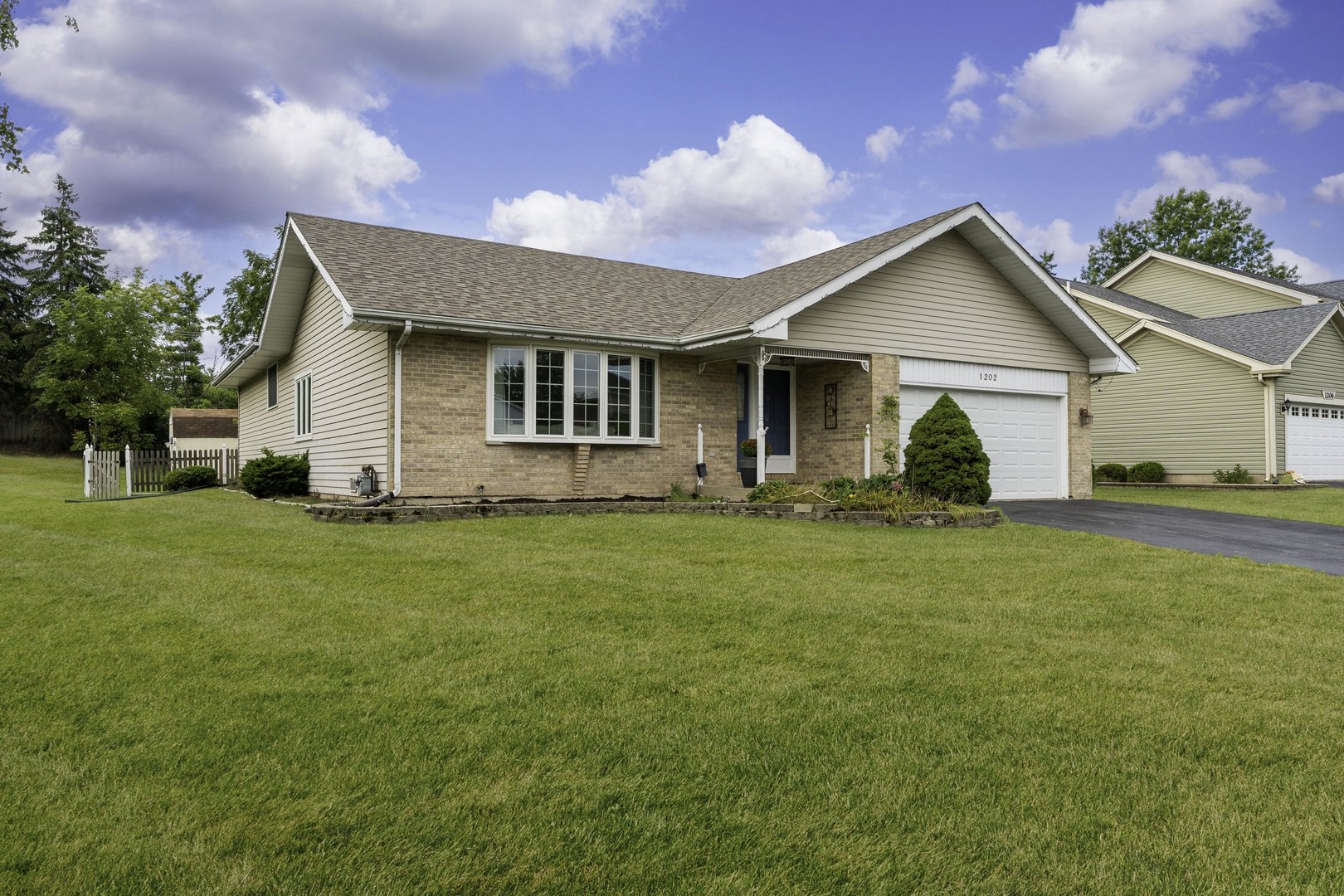 1202 Tracie Drive