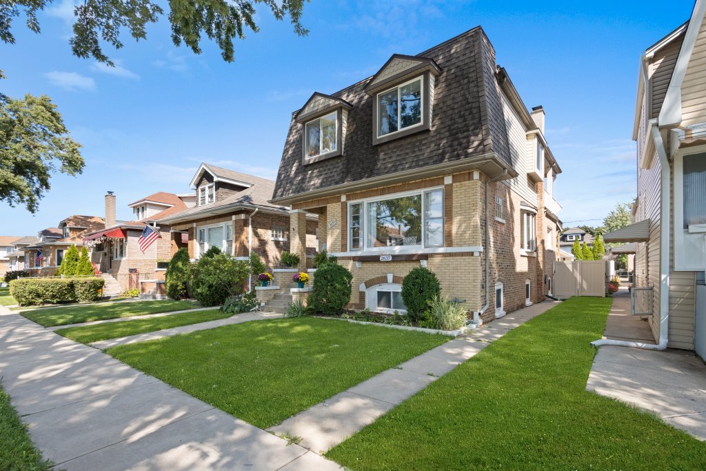 2637 N 73rd Court