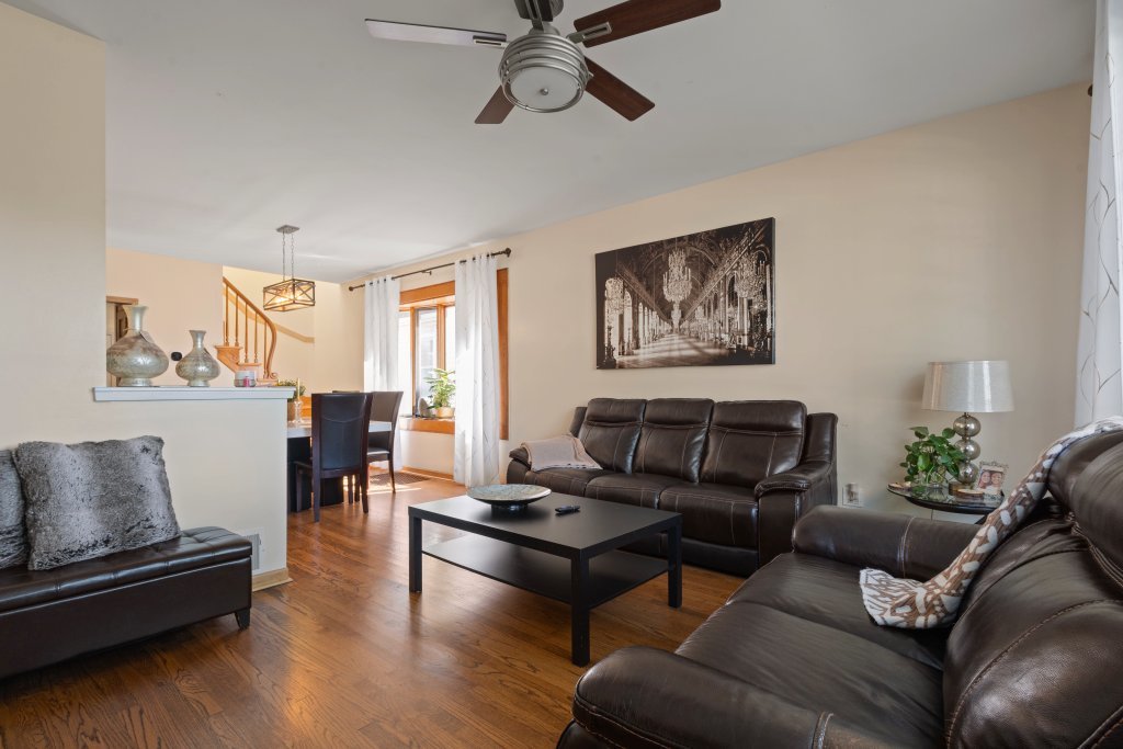 2637 N 73rd Court