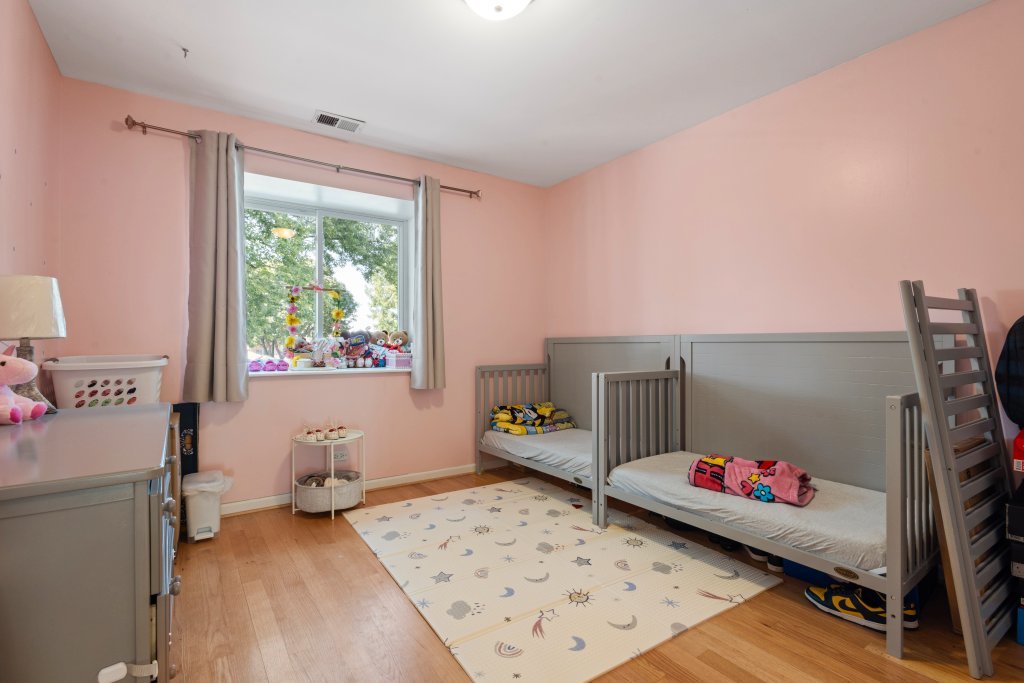 2637 N 73rd Court