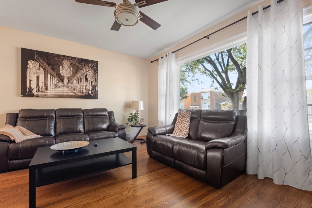 2637 N 73rd Court