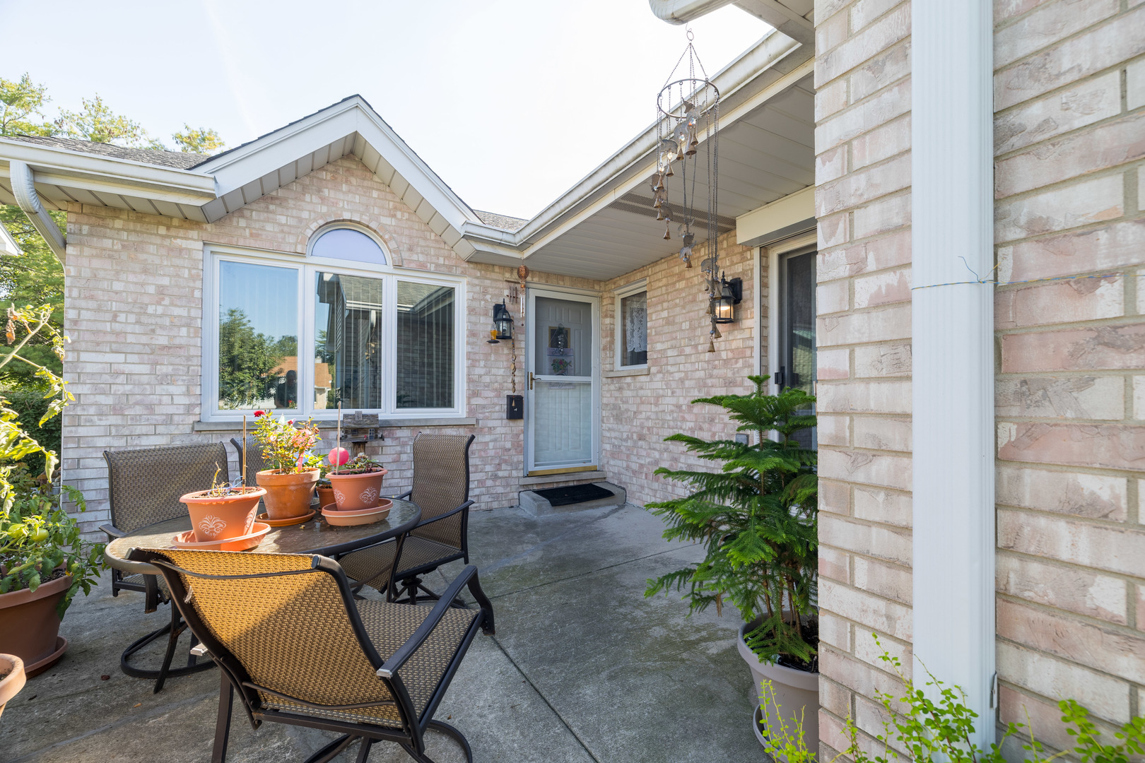 16231 Lake Villa Avenue