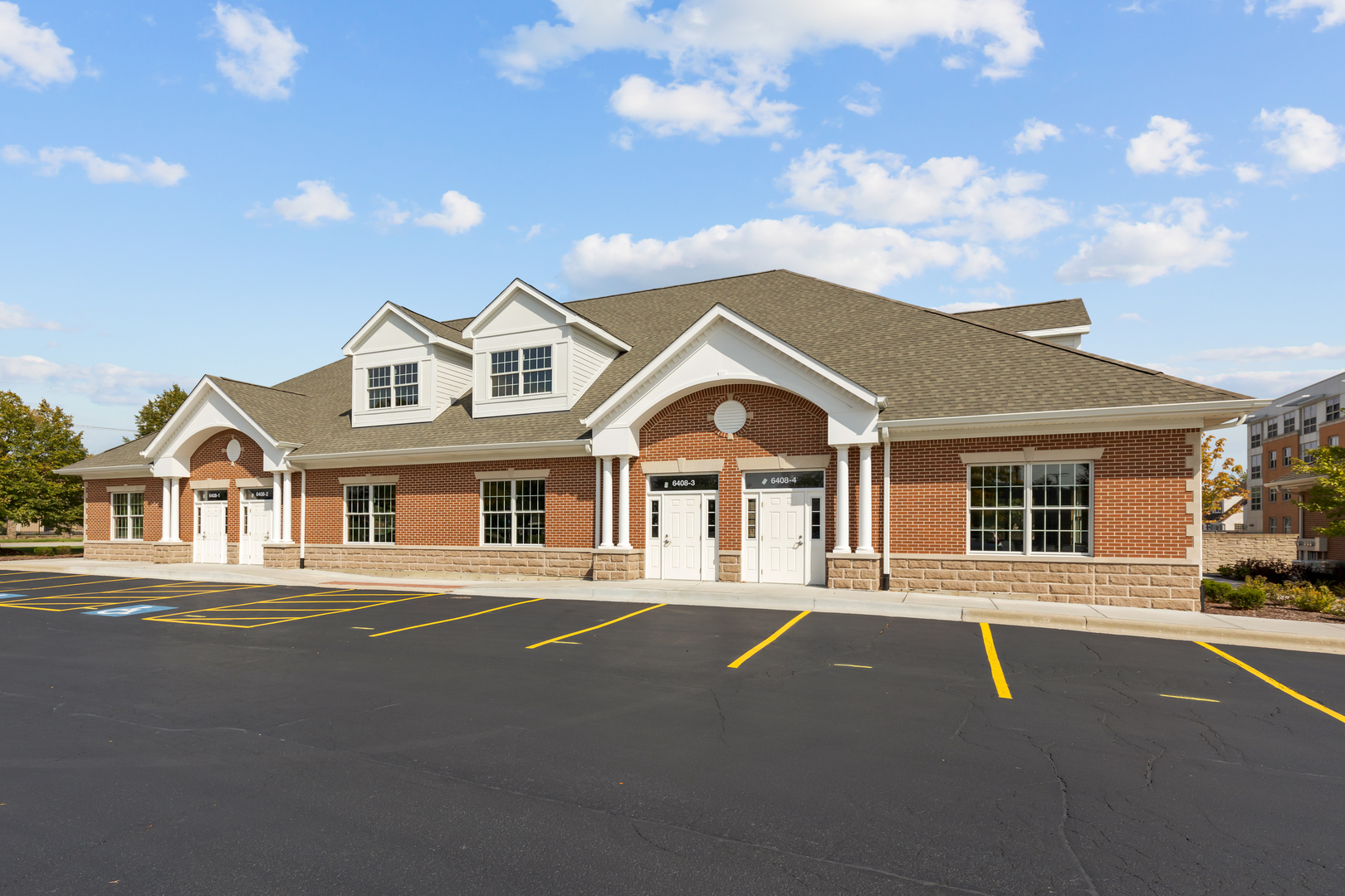 6408 Joliet Road Unit: 1-2-3-4