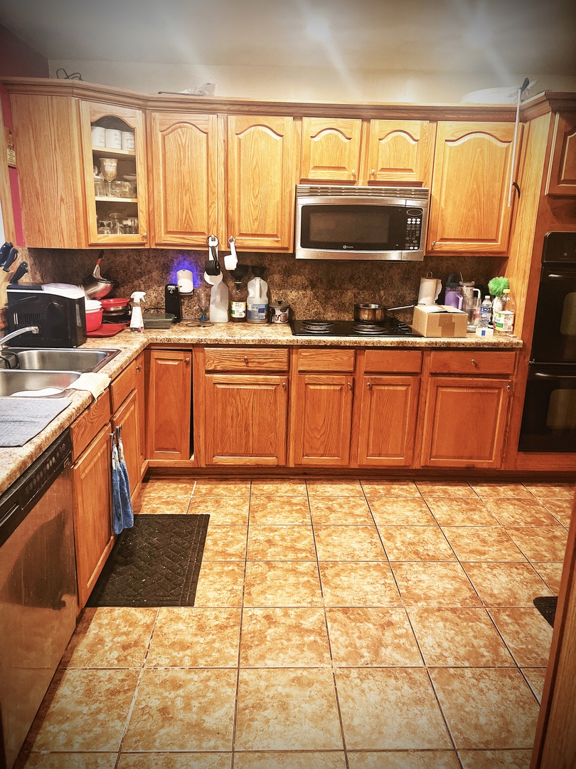 910 Bowling Green Drive