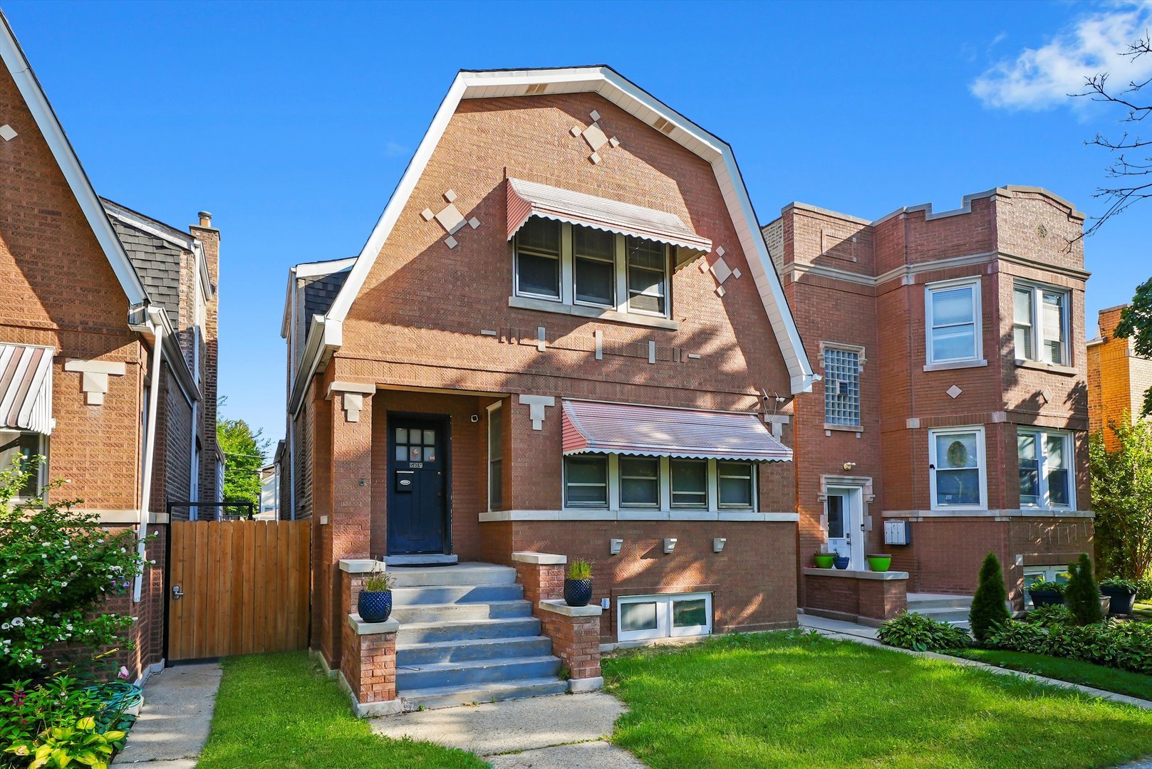 5108 W Wrightwood Avenue