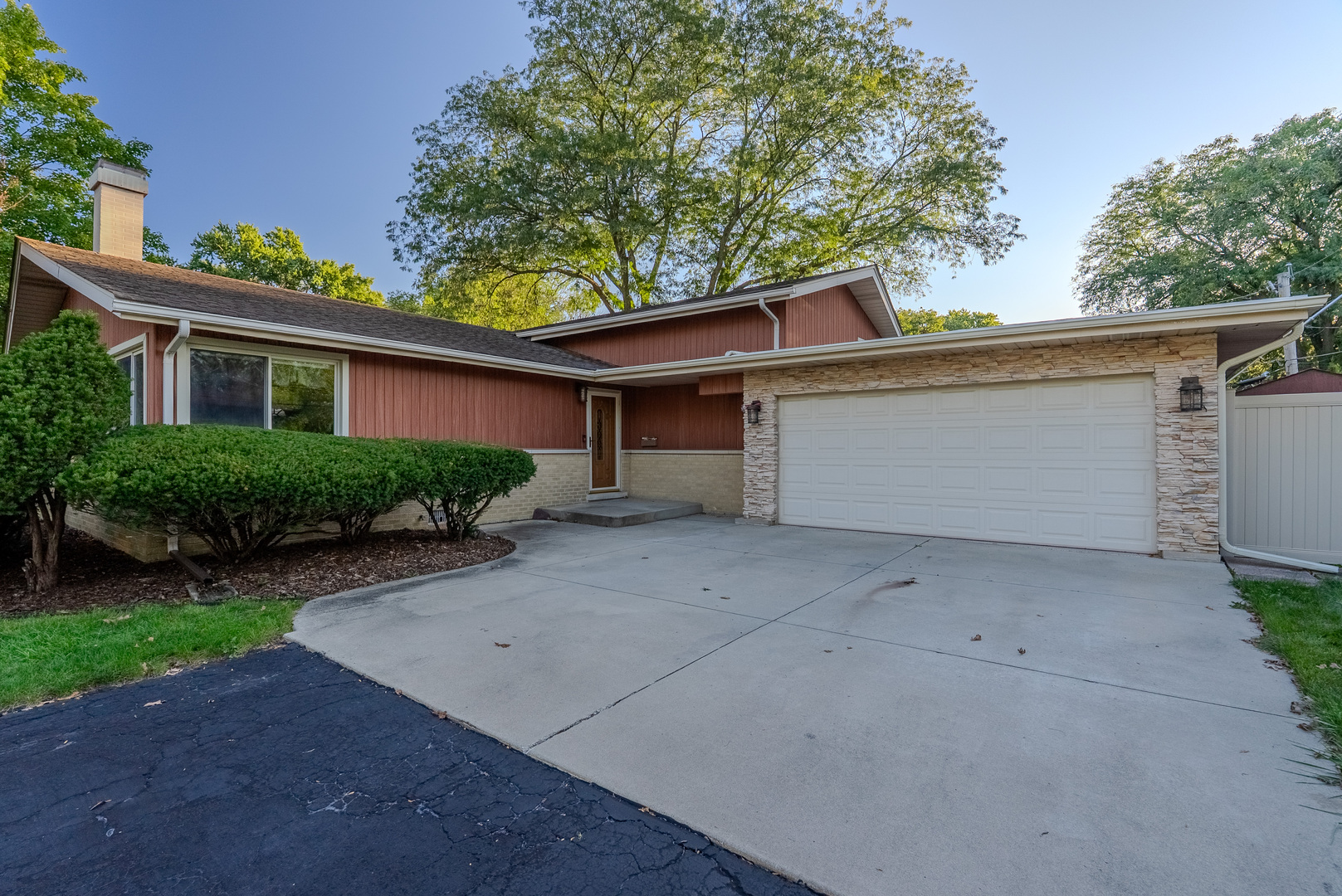 1116 N Westgate Road