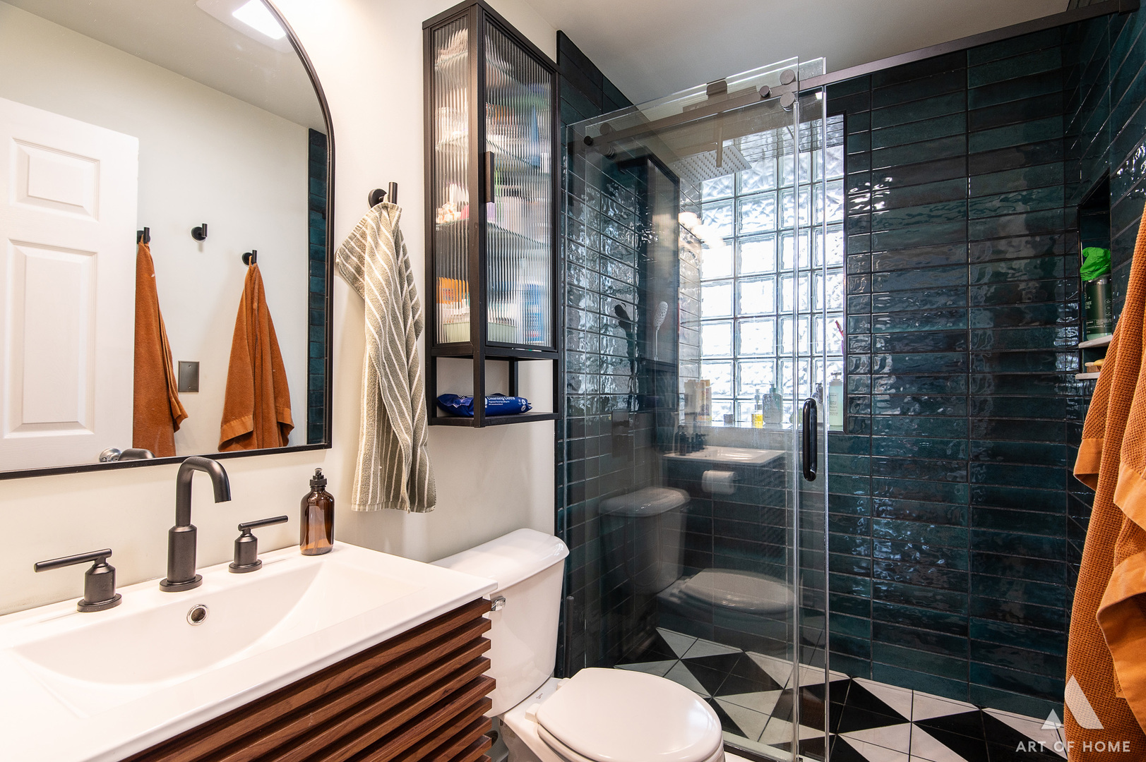 4307 N Troy Street Unit: 1