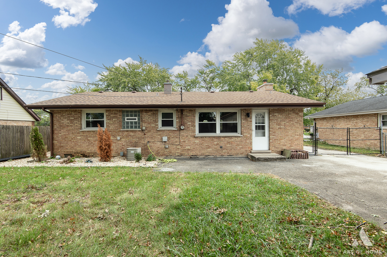 9128 Homestead Lane