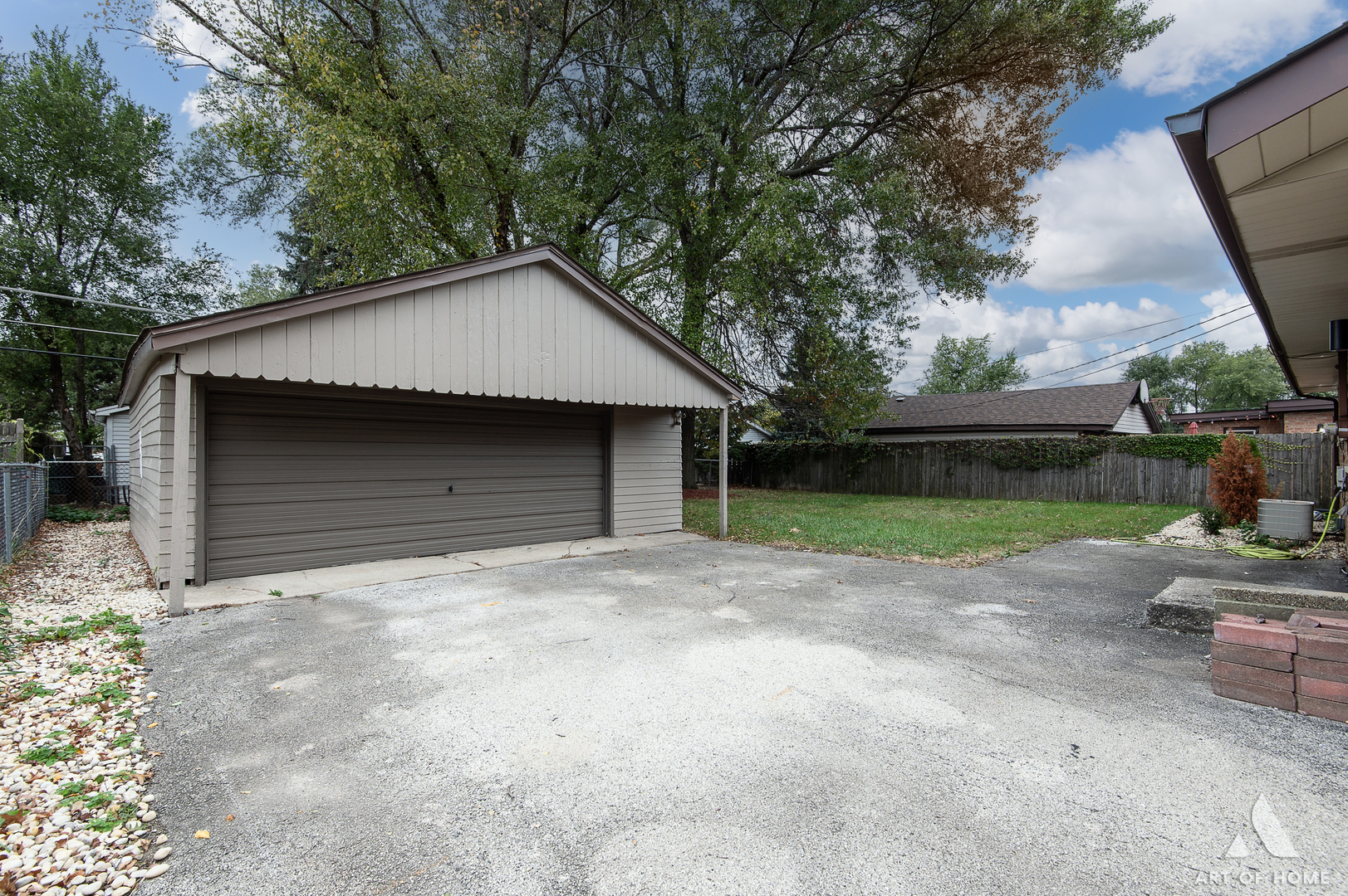 9128 Homestead Lane