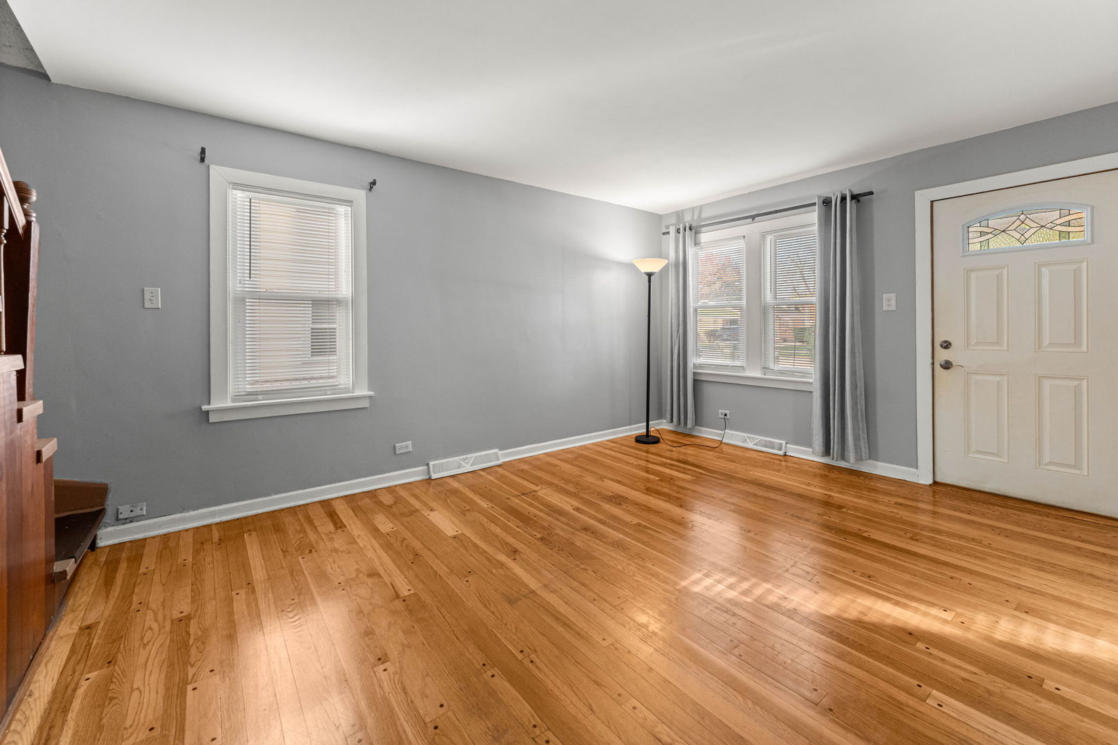 2631 W 97th Place