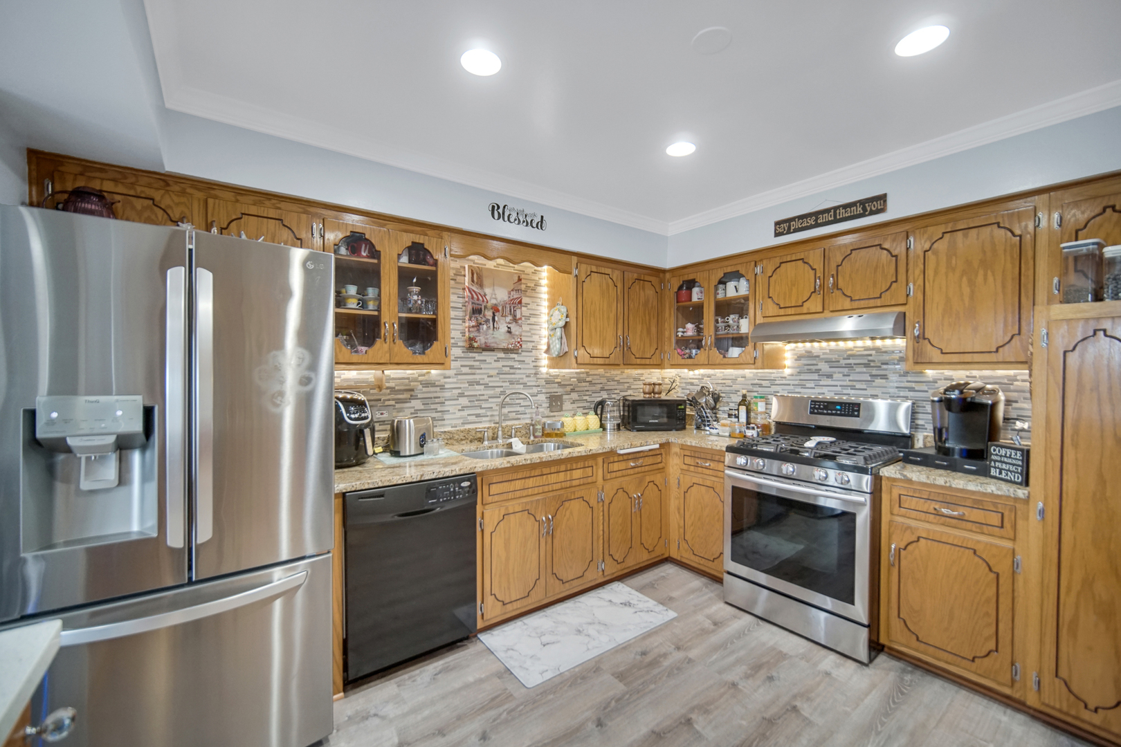 10538 S Central Avenue Unit: 3S