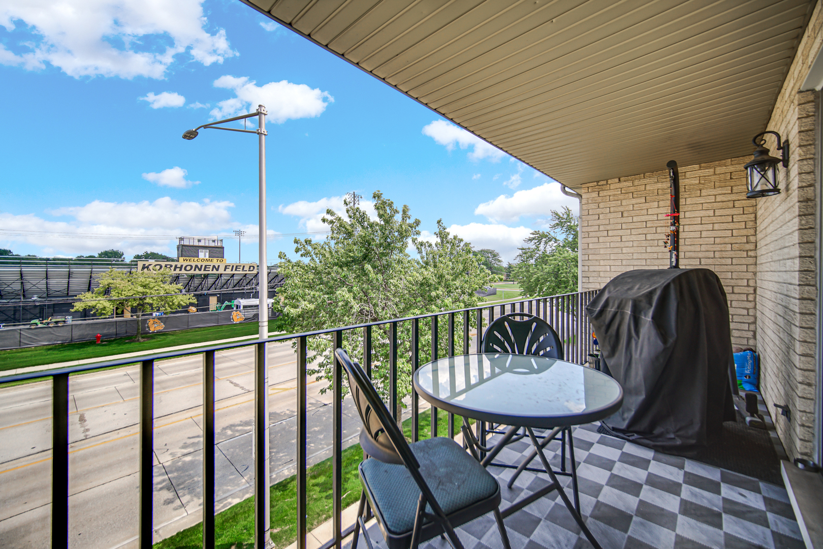 10538 S Central Avenue Unit: 3S
