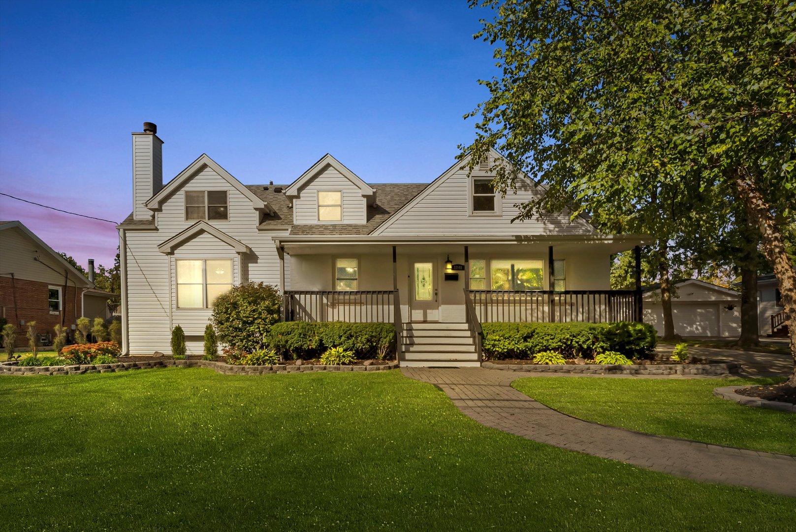 7248 W 110th Street