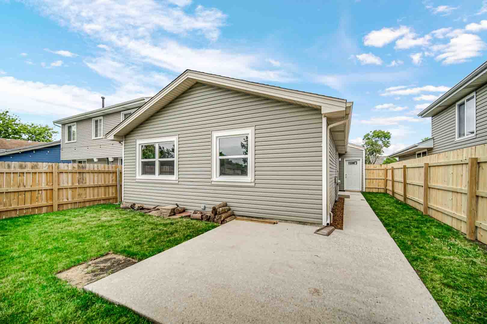 9215 Fox Court
