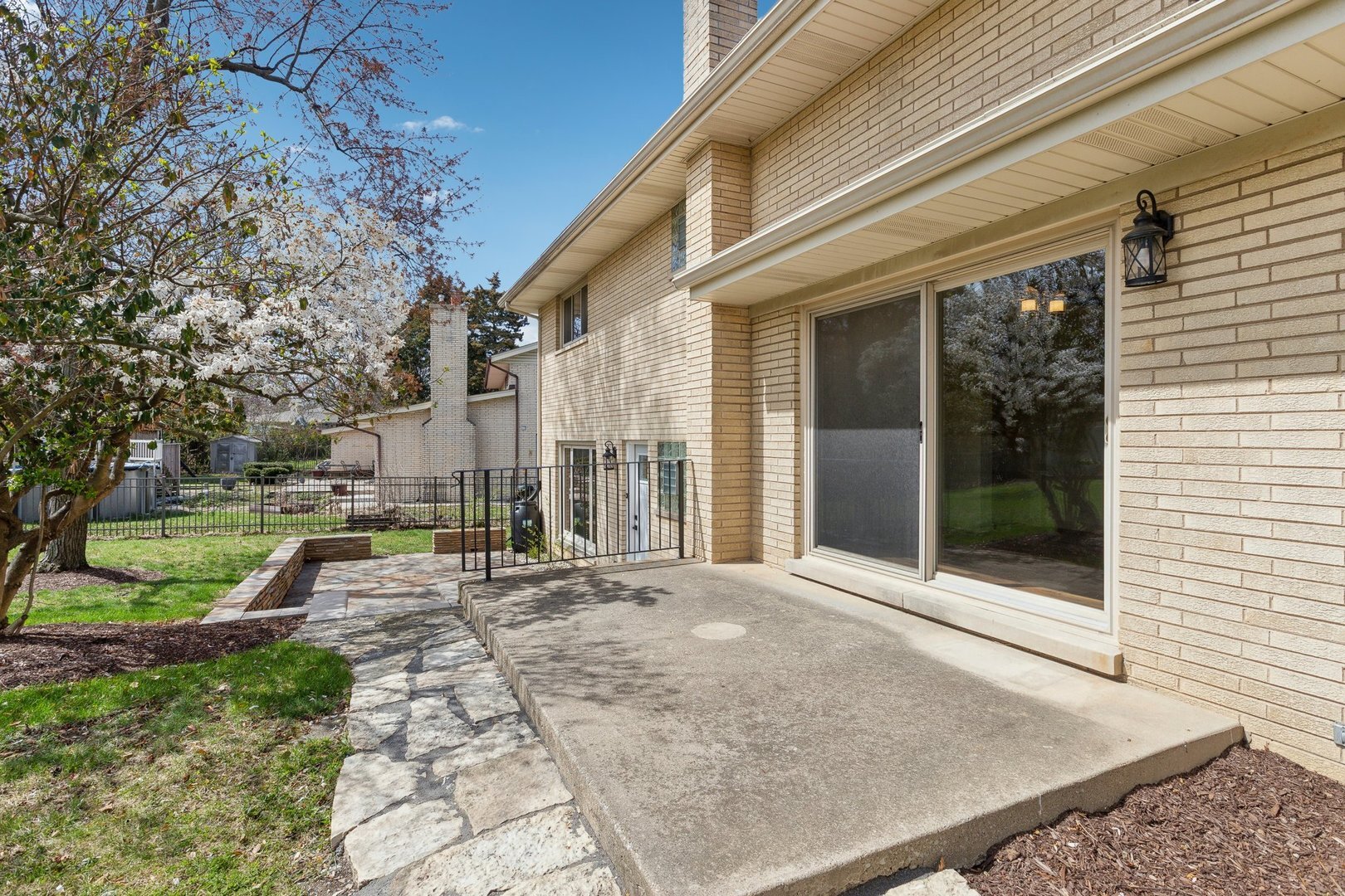 6709 W Menominee Parkway