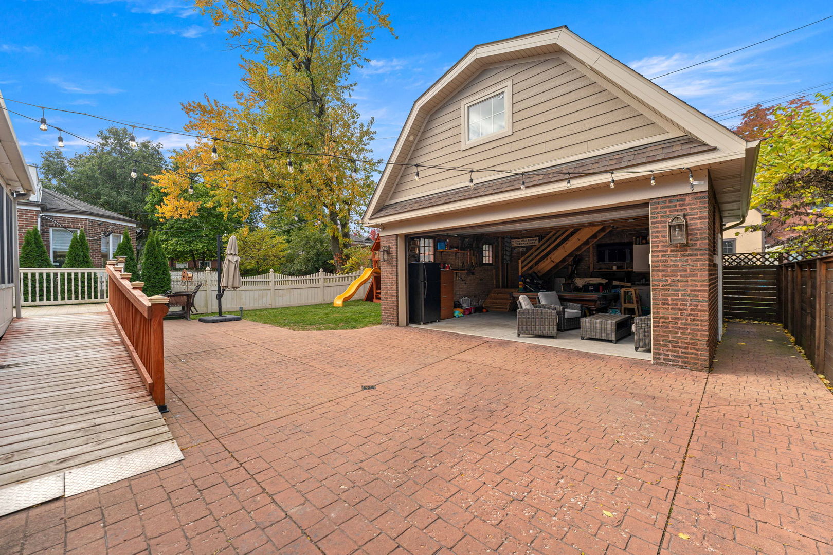 10022 S Seeley Avenue