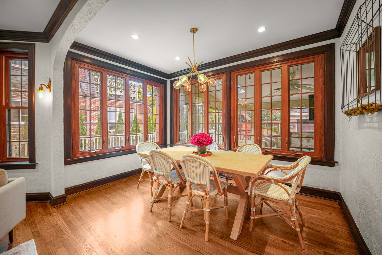 10022 S Seeley Avenue