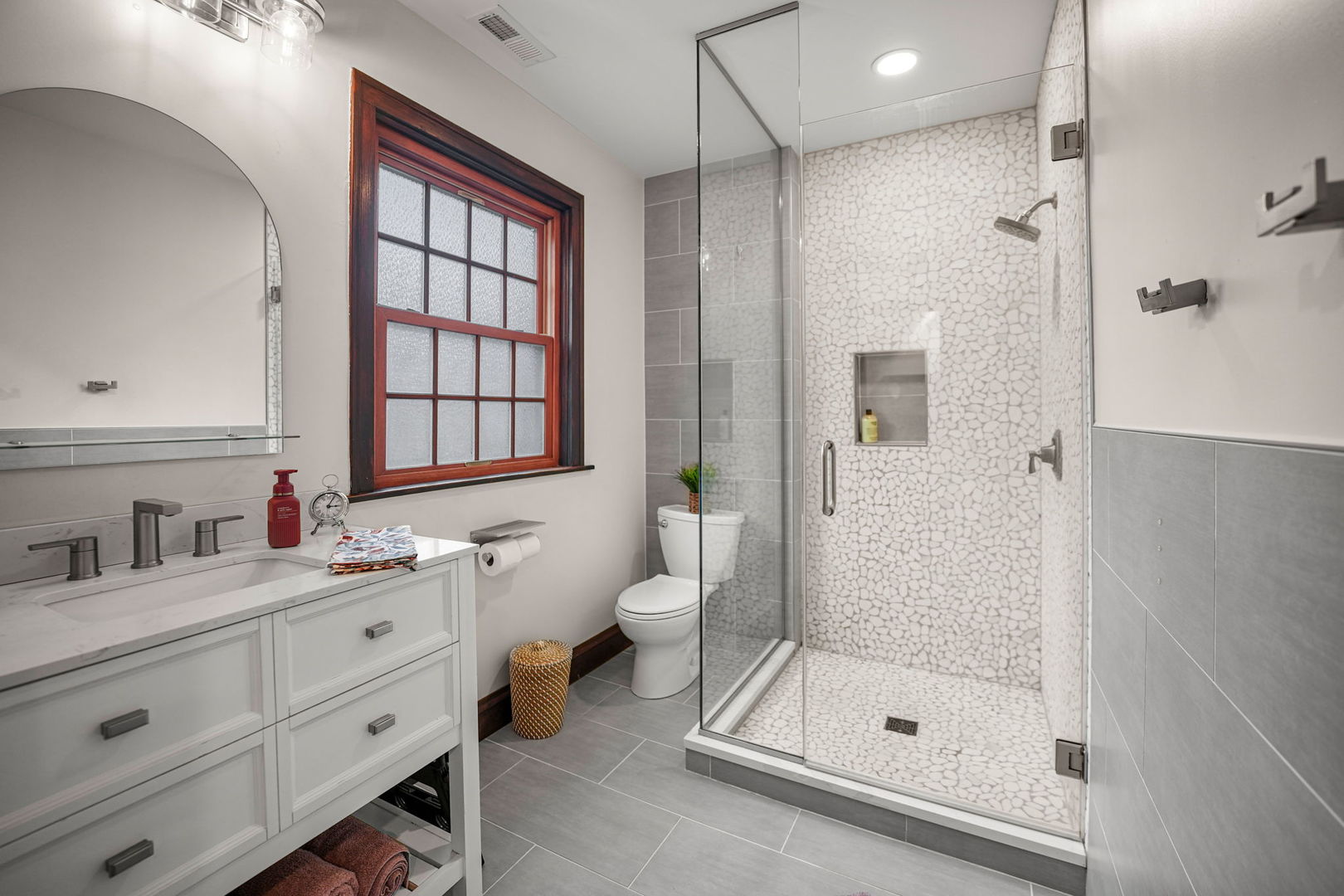 10022 S Seeley Avenue