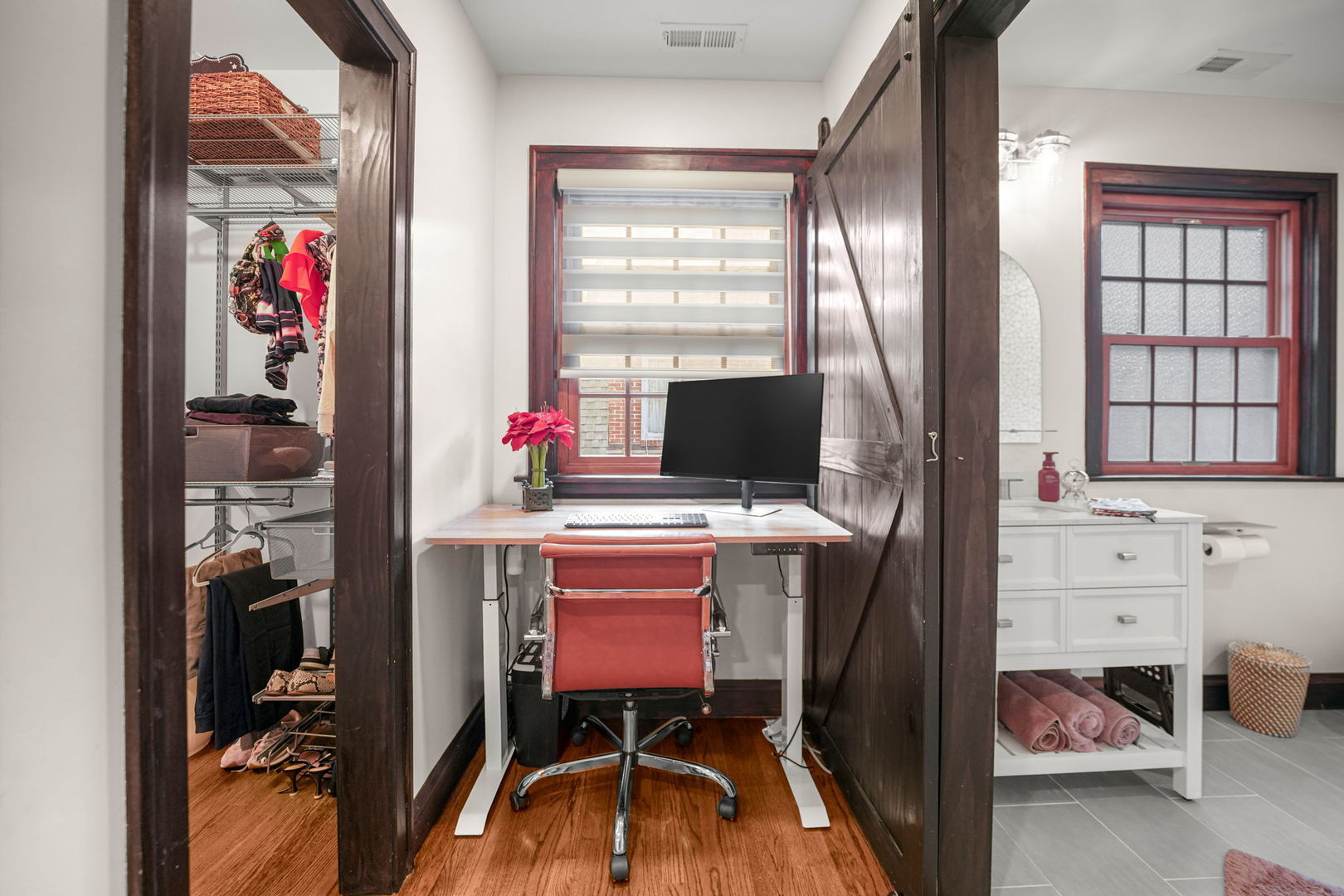 10022 S Seeley Avenue