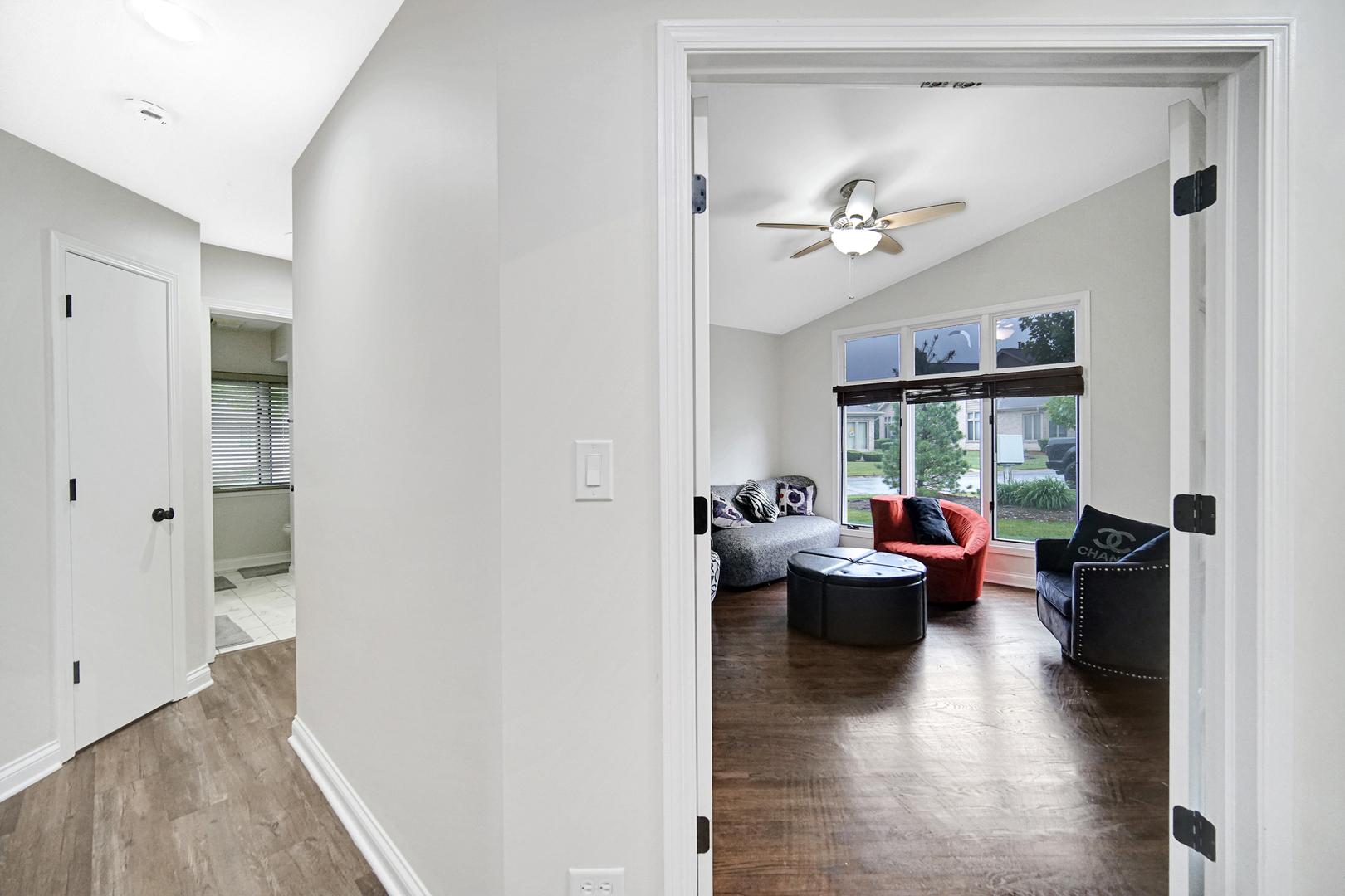 19 W Bay Road