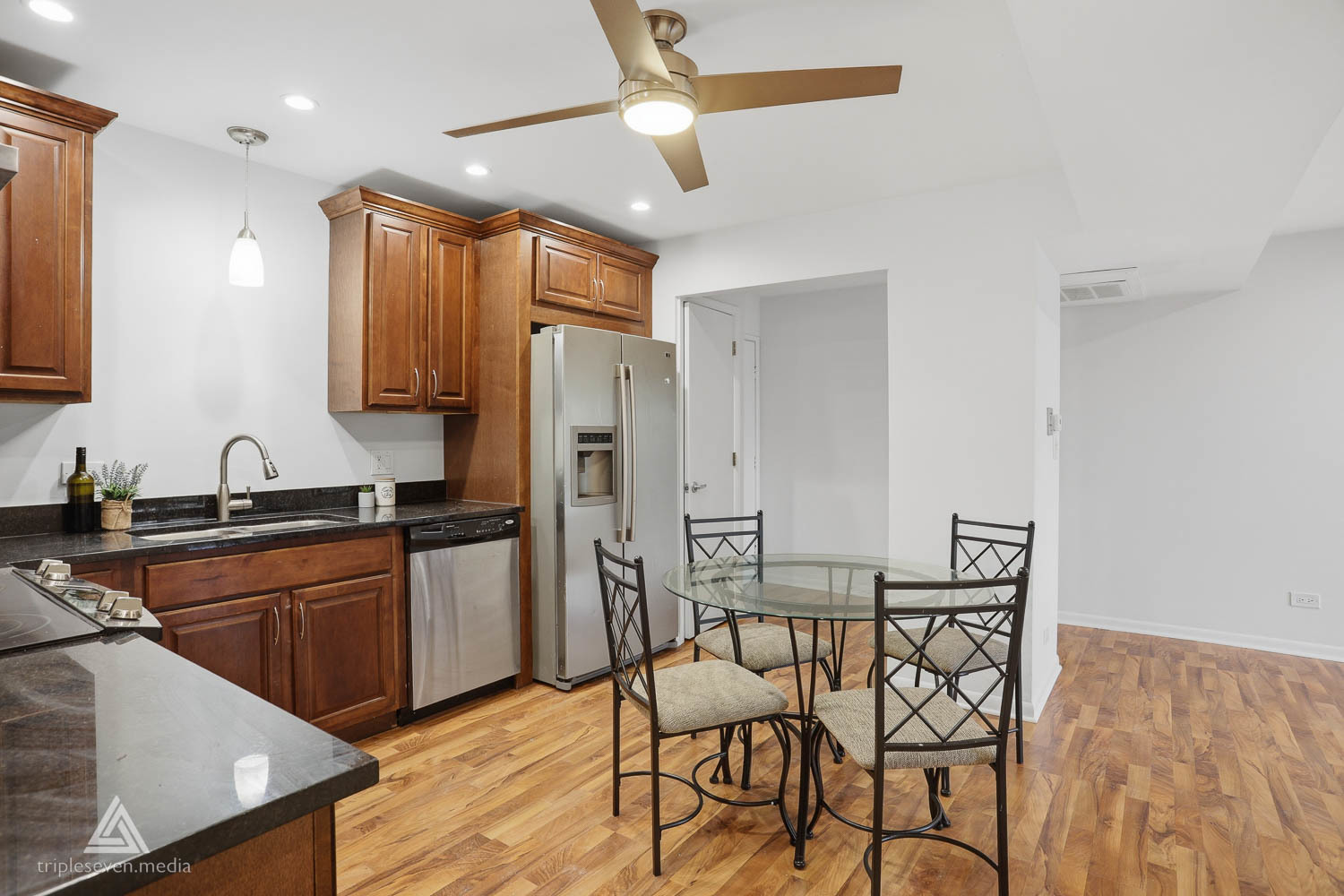 7301 Willow Springs Road Unit: 207