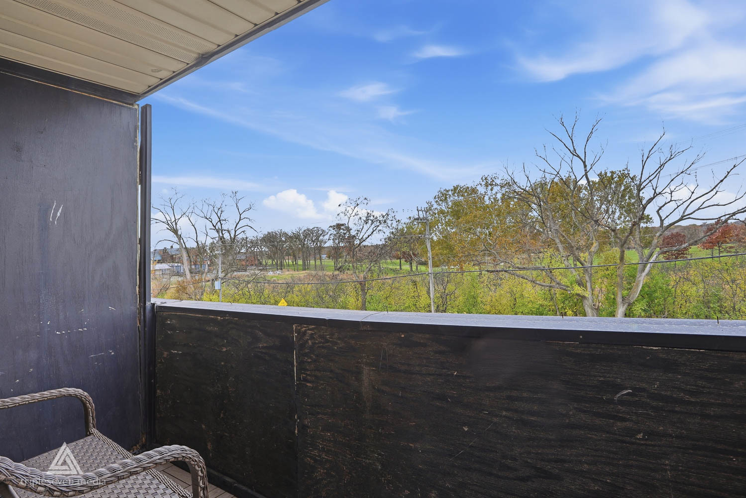 7301 Willow Springs Road Unit: 207