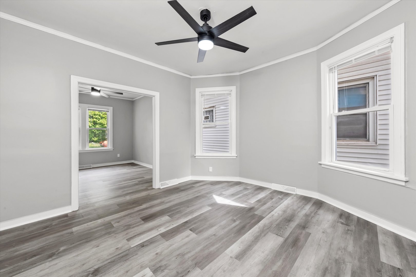 27 E 117th Place