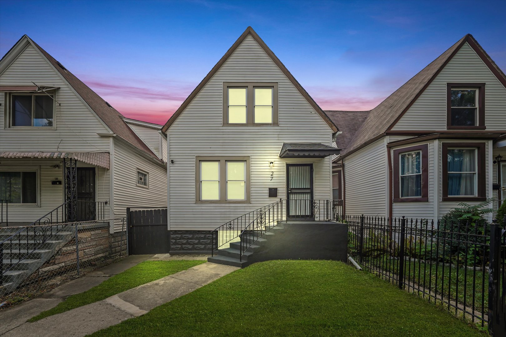 27 E 117th Place