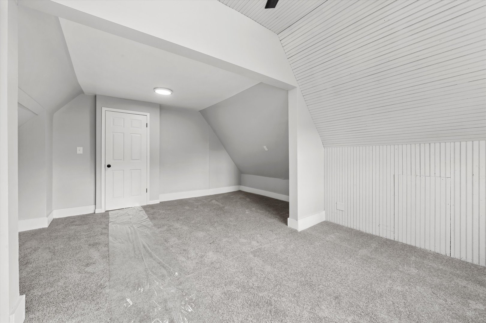 27 E 117th Place